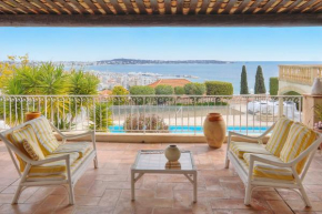 IMMOGROOM- Top of villa 200m2 - Garden - Pool - Sea view - Parking - Wifi